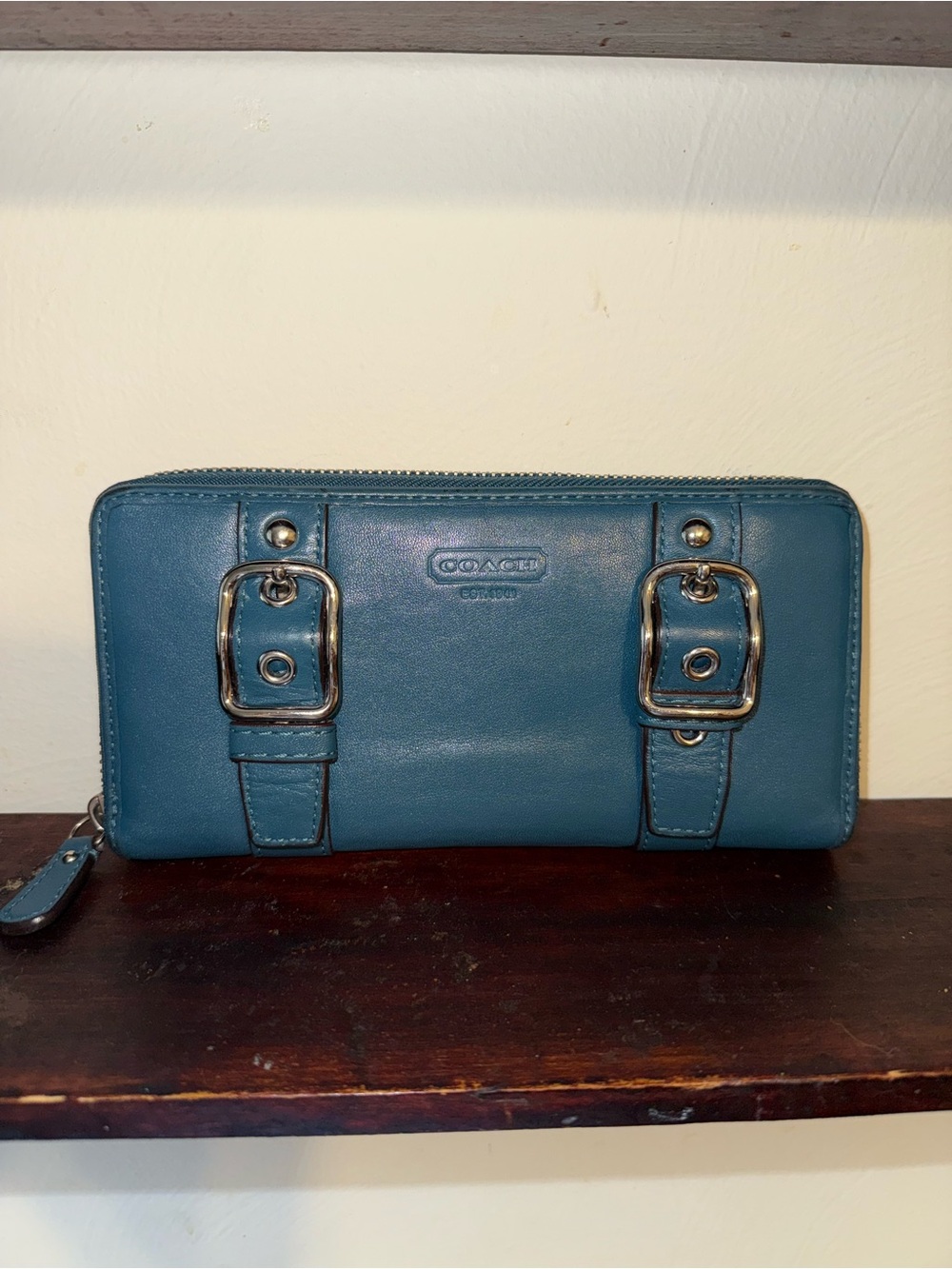 🦋 Vintage COACH Teal Leather Soho Zoe Wallet with Accent Buckles 🦋